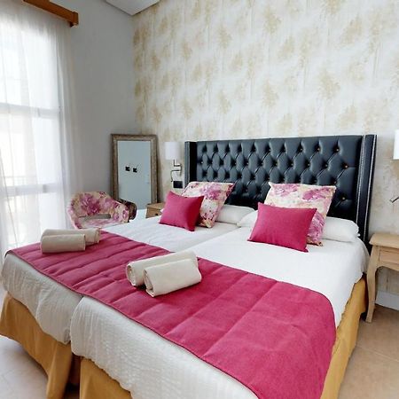 Hostal Boutique La Espanola Рота Екстер'єр фото