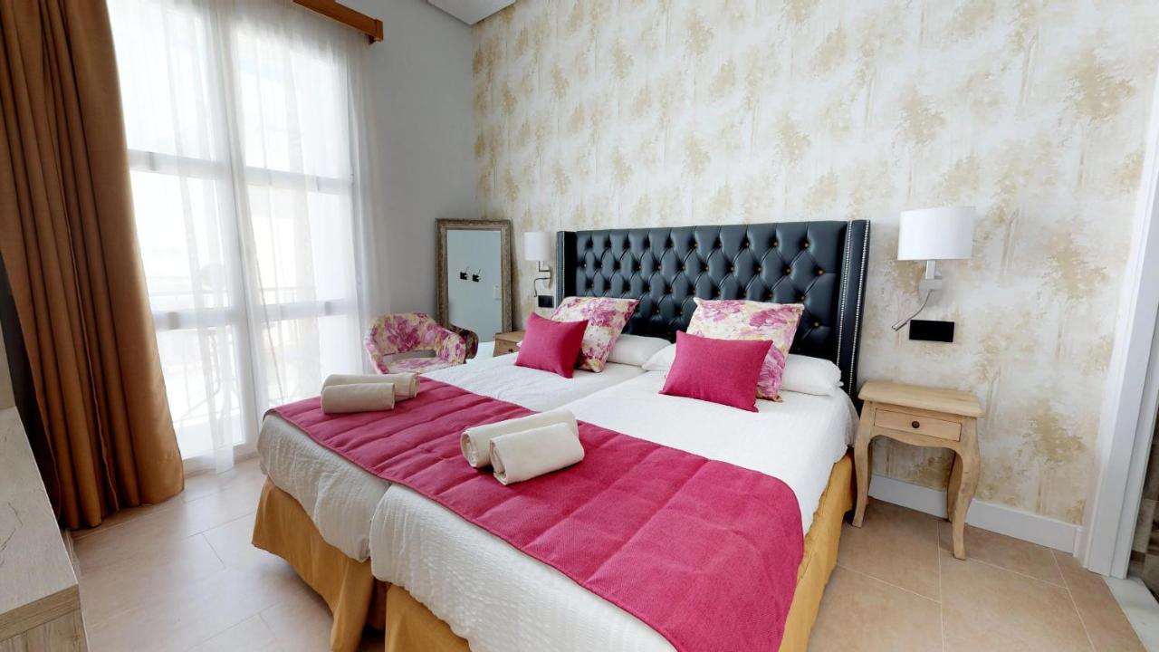 Hostal Boutique La Espanola Рота Екстер'єр фото