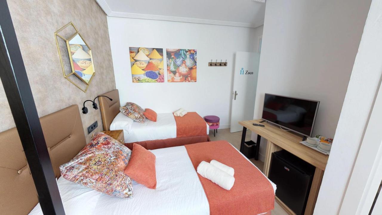Hostal Boutique La Espanola Рота Екстер'єр фото