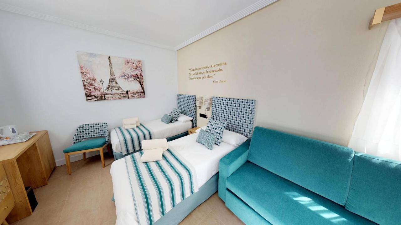 Hostal Boutique La Espanola Рота Екстер'єр фото
